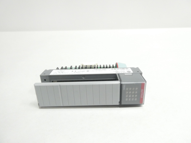 AB 1771-OB Digital Output Module - Control System Core, Industrial Automation Grade