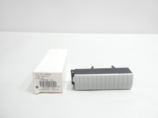 AB 1756-OX8I: ControlLogix Discrete Output Module - Precise Control for Industrial Automation - Image 2
