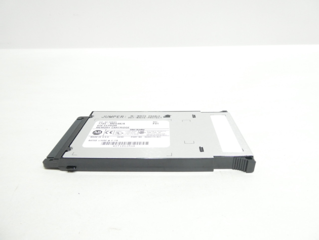 Allen Bradley 1746-OW8 Digital Contact Output Module SLC 500 - Image 2