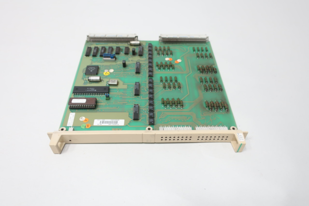 ABB UNITROL1000 B-Z Controller Module for Industrial Automation - Image 2