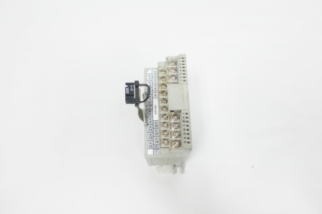 Advanced Programmable Logic Controller: 1794-IE8 by Allen-Bradley - Image 2