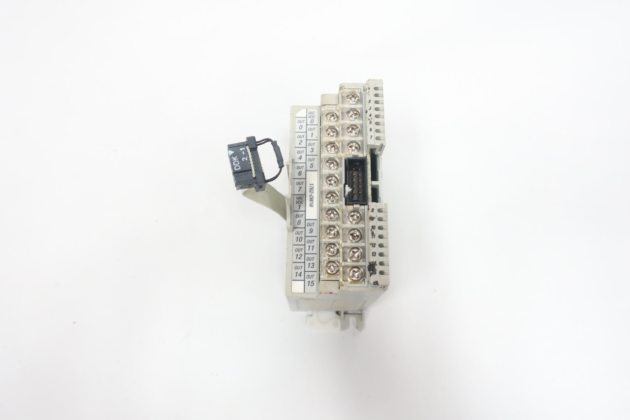 AB Instruments AB 2711R-T10T Operator Interface, Advanced Manufacturing Solutions