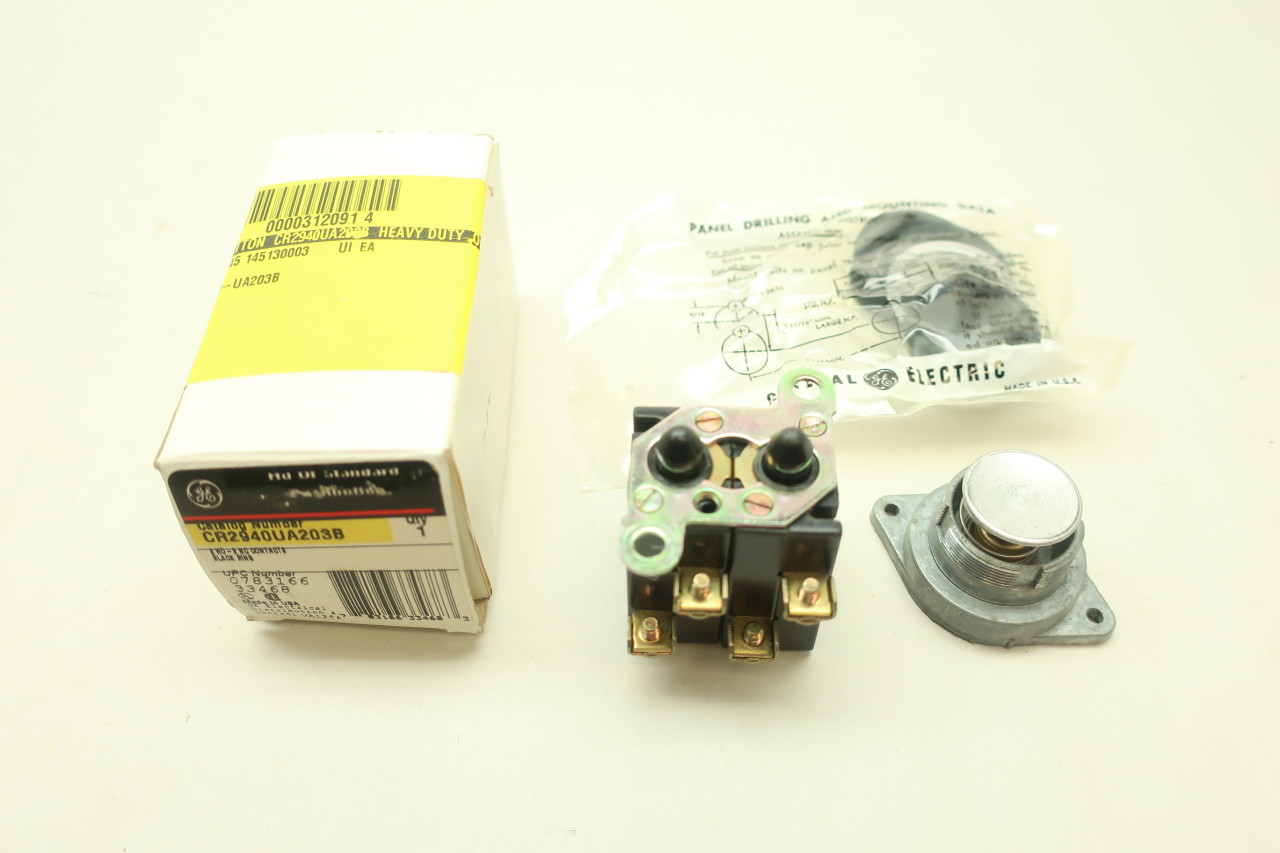 General Electric IC693PWR322LT - Advanced Industrial Power Supply - Image 2