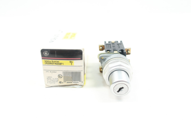 GE-FANUC IC200MDD842 VersaMax PLC - Image 2