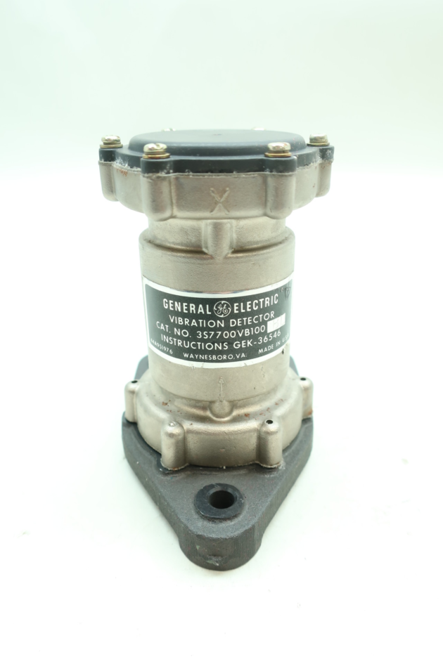 GE IC693MDR390 - 24 VDC Input/Output Relay Module, for Industrial Automation - Image 2